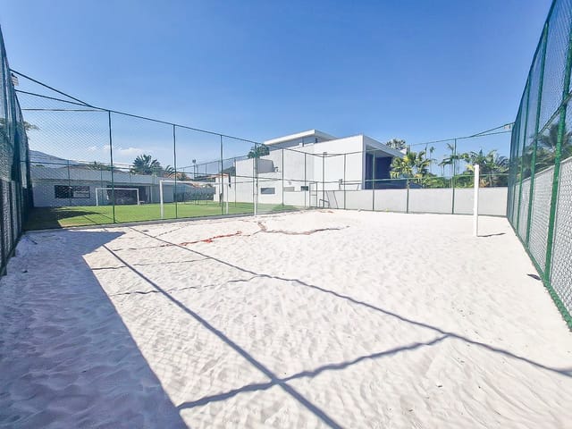 Casa com 2000m² 5 quartos e 9 banheiros, à venda, no bairro Barra da Tijuca em Rio de Janeiro