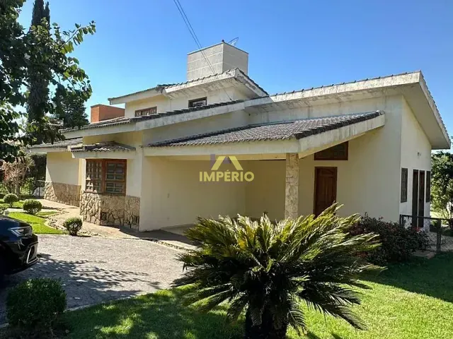 Casa com 1800m² 4 quartos e 5 banheiros, à venda ou para alugar, no bairro Condomínio Monte Belo em Salto