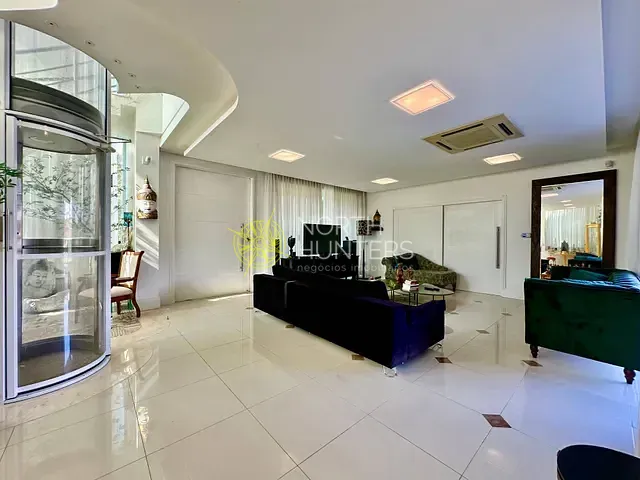 Casa com 613m² 6 quartos e 5 banheiros, à venda, no bairro Jurerê Internacional em Florianópolis