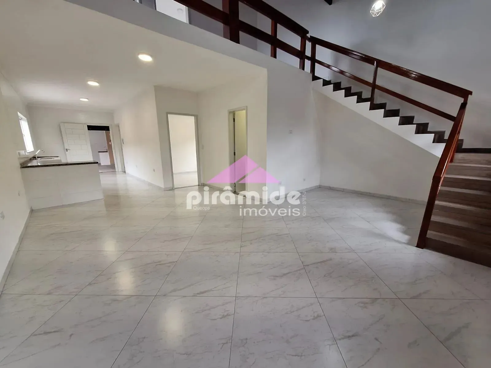 Casa, 5 quartos, 184 m² - Foto 2