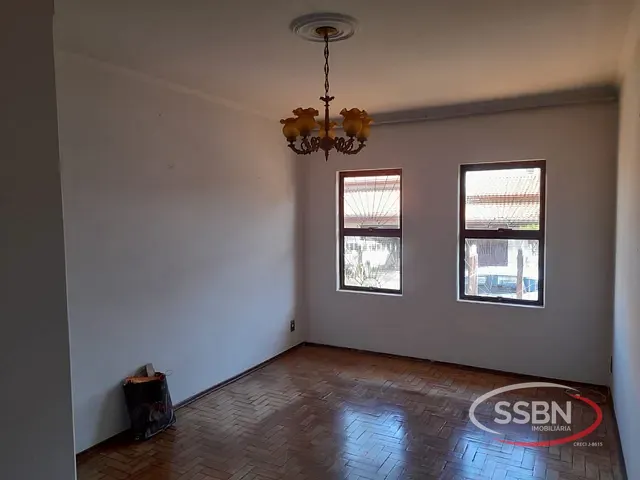 Casa 3 quartos e 2 banheiros, à venda, no bairro Jardim Santa Rosa em Nova Odessa