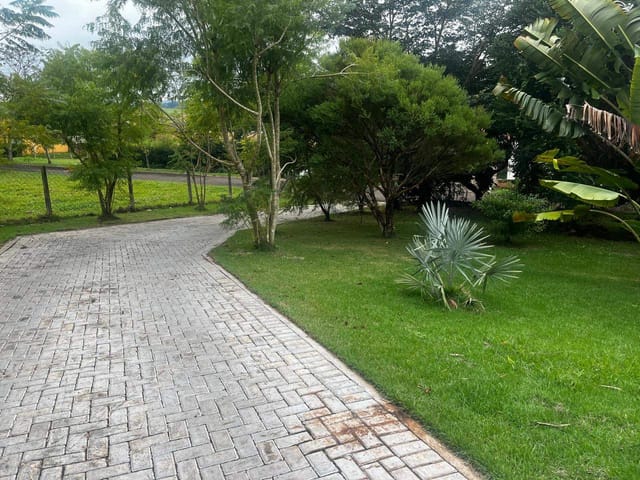 Foto do Casa - Sobrado à venda no Estancia Cabral, 03 quartos (01 suíte), Área gourmet com piscina, 1250 m² terreno, Condomínio Estância Cabral, Cambé, PR | ZBM NEGOCIOS IMOBILIARIOS