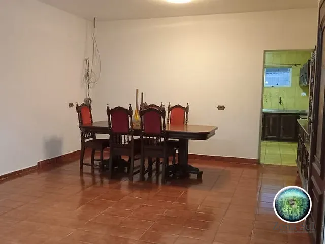 Casa 2 quartos e 2 banheiros, para alugar, no bairro Centro em Votorantim