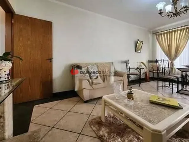 Casa com 300m² 4 quartos e 4 banheiros, à venda, no bairro Santa Maria em São Caetano do Sul