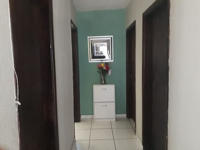 Casa com 764m² 3 quartos e 2 banheiros, à venda, no bairro Rui Barbosa em Londrina