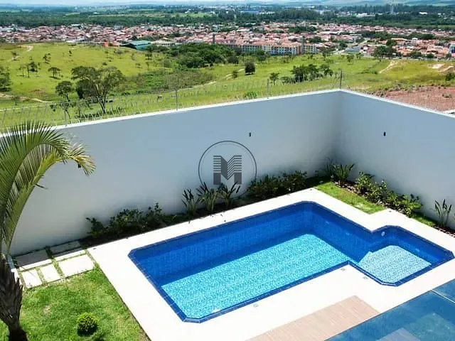 Casa com 312m² 3 quartos e 3 banheiros, à venda, no bairro Village Mantiqueira em Guaratinguetá