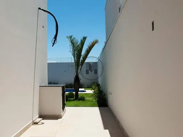 Casa com 312m² 3 quartos e 3 banheiros, à venda, no bairro Village Mantiqueira em Guaratinguetá