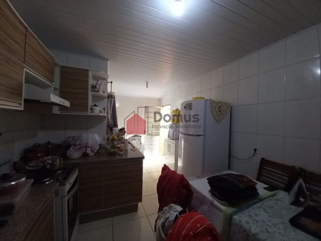 Casa com 144m², à venda, no bairro Loteamento Residencial Andrade em Pindamonhangaba