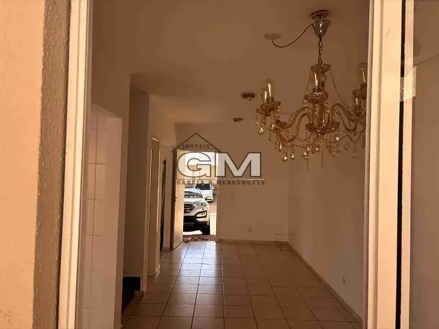 Casa com 300m² 3 quartos e 2 banheiros, para alugar, no bairro Vila do Golf em Ribeirão Preto