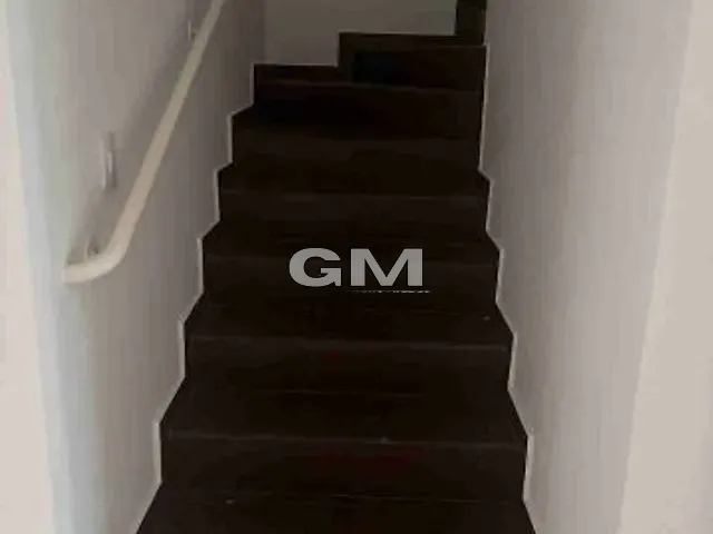 Casa com 300m² 3 quartos e 2 banheiros, para alugar, no bairro Vila do Golf em Ribeirão Preto