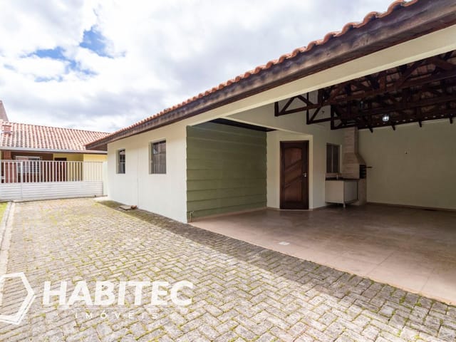 Casa 2 quartos e 1 banheiro, à venda, no bairro Bairro Alto em Curitiba