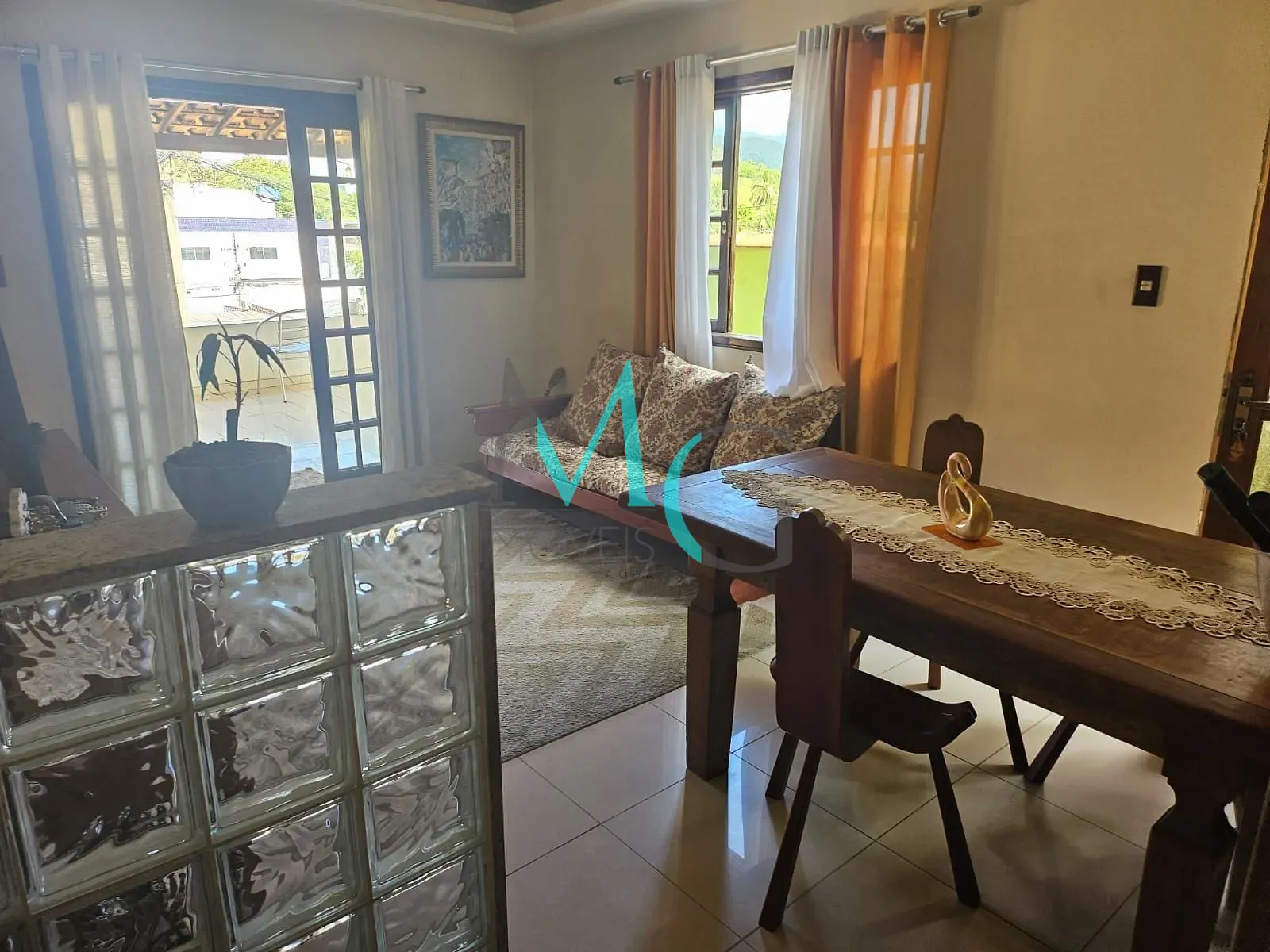 Casa, 4 quartos, 250 m² - Foto 1