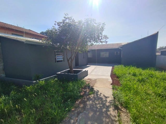 Casa com 450m² 2 quartos e 1 banheiro, para alugar, no bairro Parque Residencial Ana Rosa em Cambé