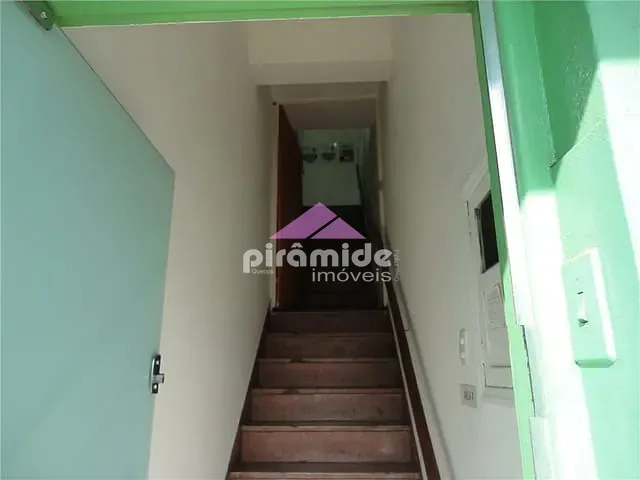 Casa com 274m², à venda, no bairro Centro em São José dos Campos