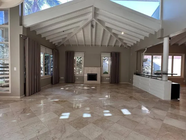 Casa com 781m² 4 quartos e 6 banheiros, à venda, no bairro Tamboré em Santana de Parnaíba