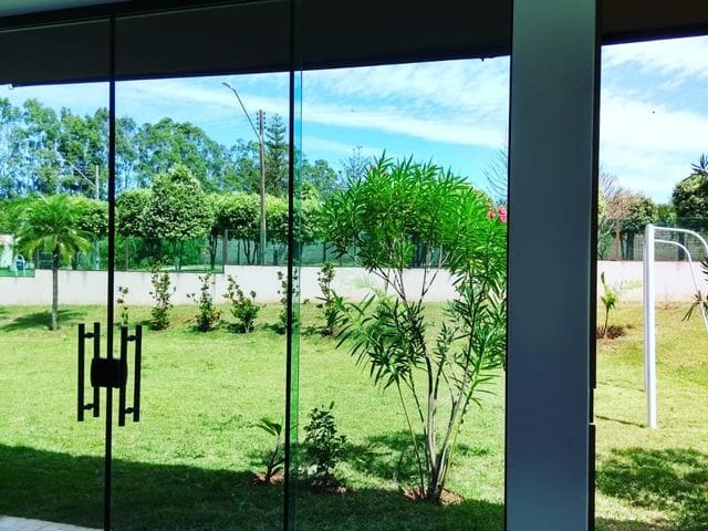 Casa com 450m² 4 quartos e 4 banheiros, à venda, no bairro Jardim Vila Rica em Cambé