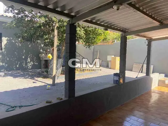 Casa com 250m² 2 quartos e 2 banheiros, à venda, no bairro Vila Abranches em Ribeirão Preto