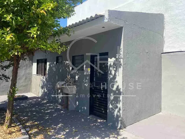 Casa com 250m² 2 quartos e 2 banheiros, à venda, no bairro Vila Abranches em Ribeirão Preto