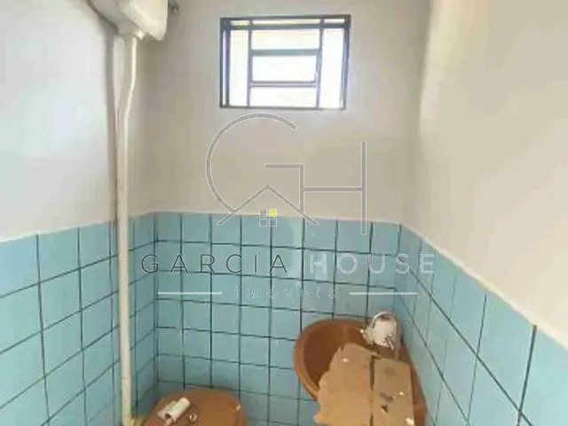 Casa com 250m² 2 quartos e 2 banheiros, à venda, no bairro Vila Abranches em Ribeirão Preto