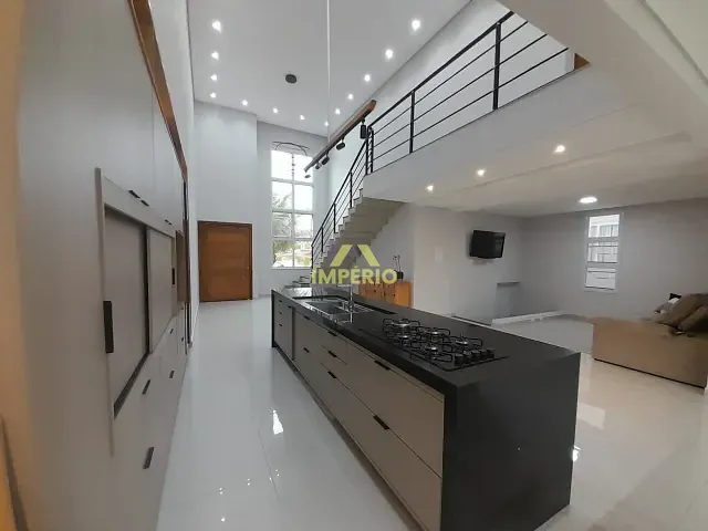 Casa 3 quartos e 4 banheiros, à venda, no bairro Residencial Central Parque em Salto