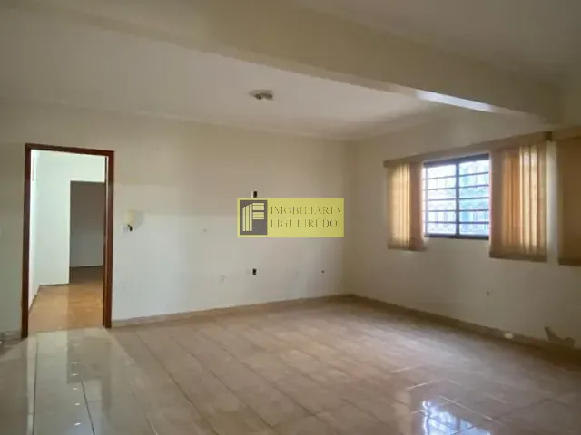 Casa com 484m² 3 quartos e 2 banheiros, à venda, no bairro Vila Maceno em São José do Rio Preto