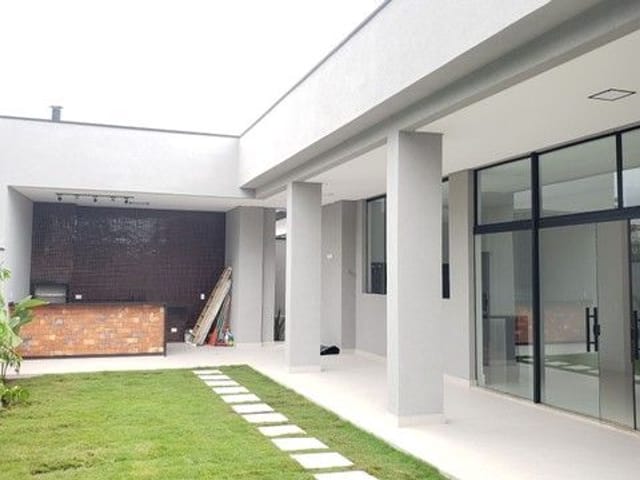 Foto do Casa - Casa com 3 dormitórios à venda, 254 m² por R$ 1.579.000,00 - Condomínio Terras do Vale - Caçapava/SP | RUSSI IMÓVEIS