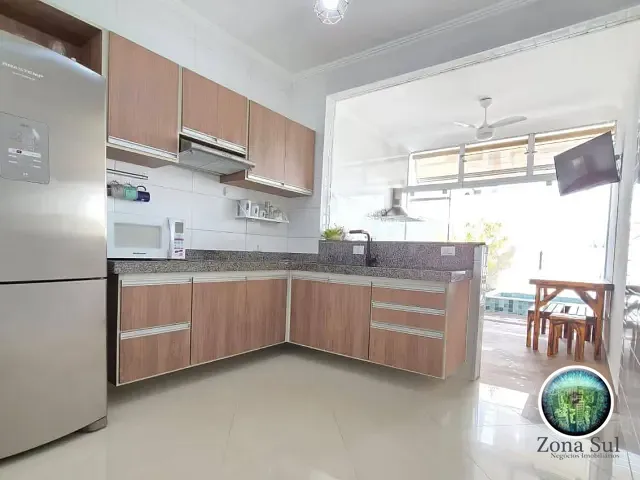 Casa com 150m² 3 quartos e 2 banheiros, à venda, no bairro Horto Florestal em Sorocaba