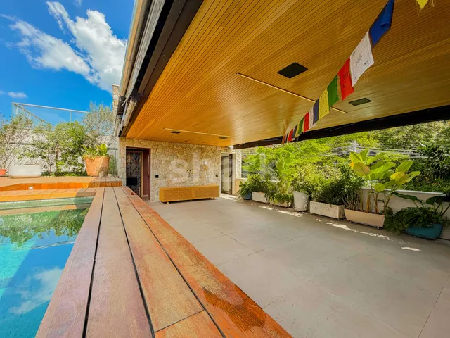 Casa 4 quartos e 6 banheiros, à venda, no bairro Cidade Jardim em São Paulo