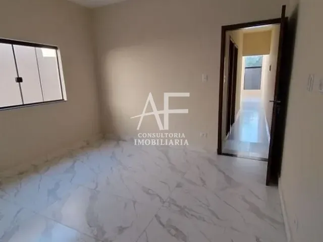 Casa com 135m² 2 quartos e 1 banheiro, à venda, no bairro Piracangaguá em Taubaté