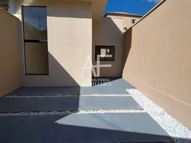 Casa com 135m² 2 quartos e 1 banheiro, à venda, no bairro Piracangaguá em Taubaté