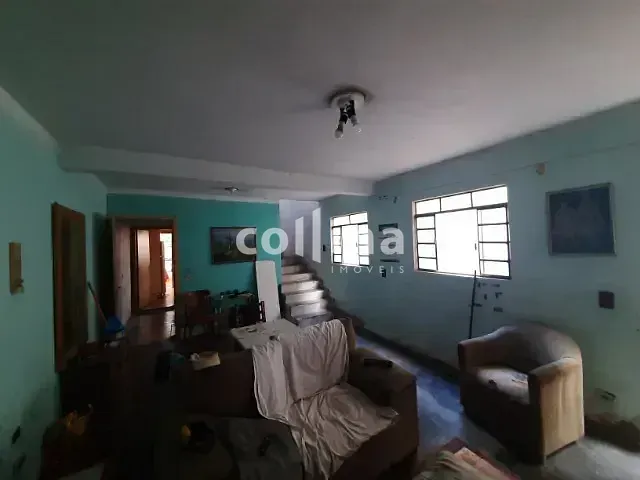 Casa com 300m² 3 quartos e 4 banheiros, à venda, no bairro Jardim Santa Brígida em Carapicuíba