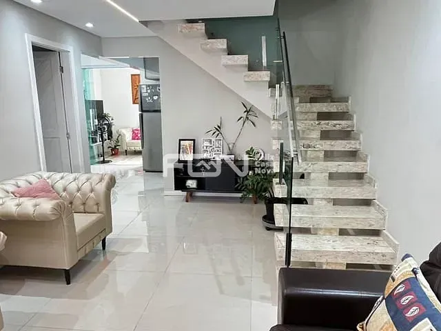 Casa 4 quartos e 3 banheiros, à venda, no bairro Parque Nascente do Rio Capivara em Camaçari