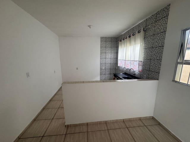 Casa com 60m² 1 quarto e 1 banheiro, para alugar, no bairro Conjunto Residencial Parque São Bento em Campinas