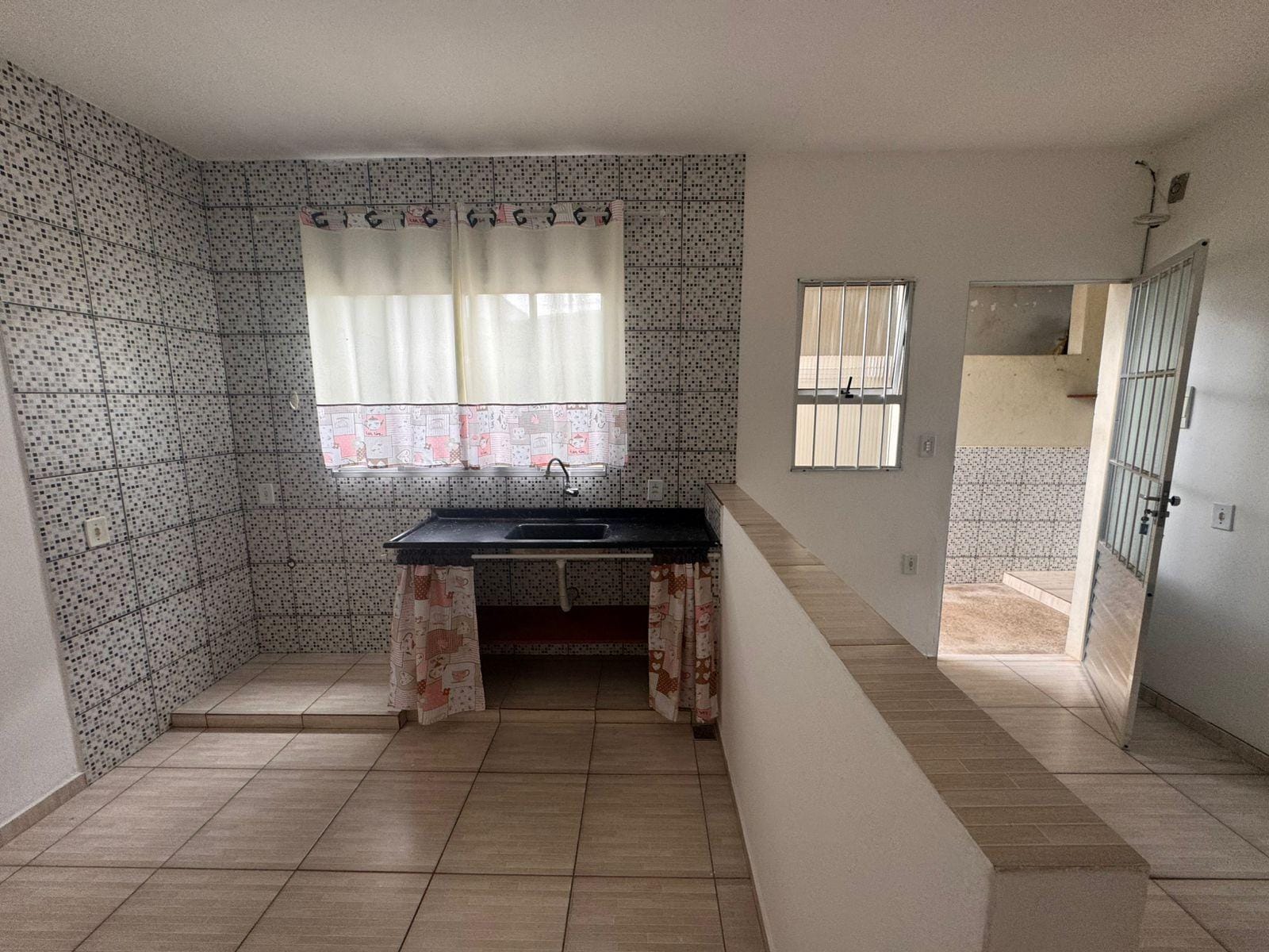 Casa, 1 quarto, 40 m² - Foto 3