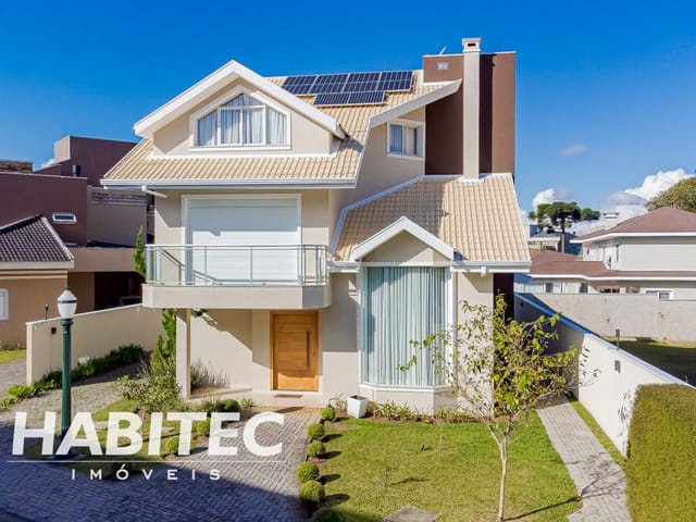 Casa com 628m² 4 quartos e 5 banheiros, à venda, no bairro São João em Curitiba