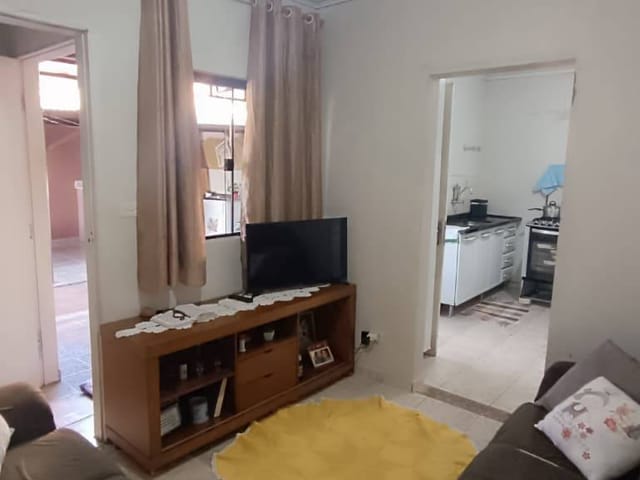 Casa com 250m² 3 quartos e 1 banheiro, à venda, no bairro Jardim Santo Amaro em Cambé