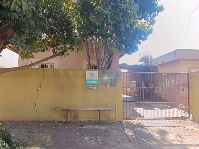 Casa com 250m² 3 quartos e 1 banheiro, à venda, no bairro Jardim Santo Amaro em Cambé