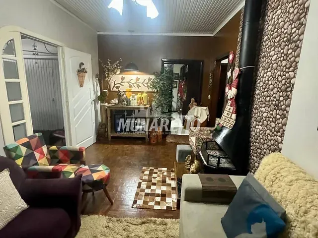 Casa 3 quartos e 2 banheiros, para alugar, no bairro Liberdade em Concórdia