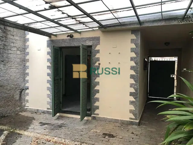 Casa com 125m² 3 quartos e 2 banheiros, à venda, no bairro Vila Ema em São José dos Campos