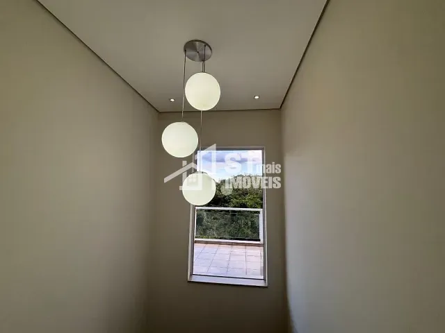 Casa com 408m² 3 quartos e 2 banheiros, à venda, no bairro Jardim Itália em Andradas