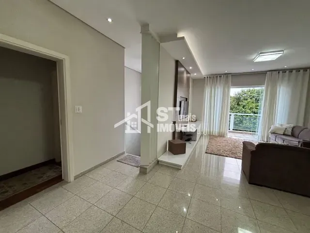 Casa com 408m² 3 quartos e 2 banheiros, à venda, no bairro Jardim Itália em Andradas