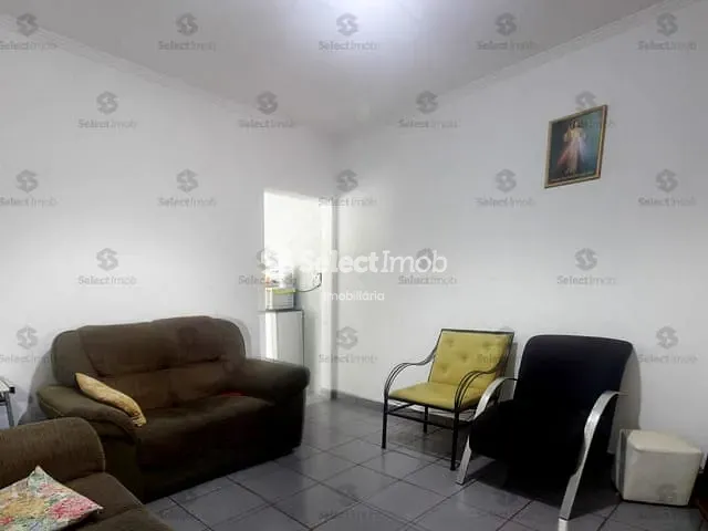 Casa com 135m² 3 quartos e 2 banheiros, à venda, no bairro Parque São Vicente em Mauá