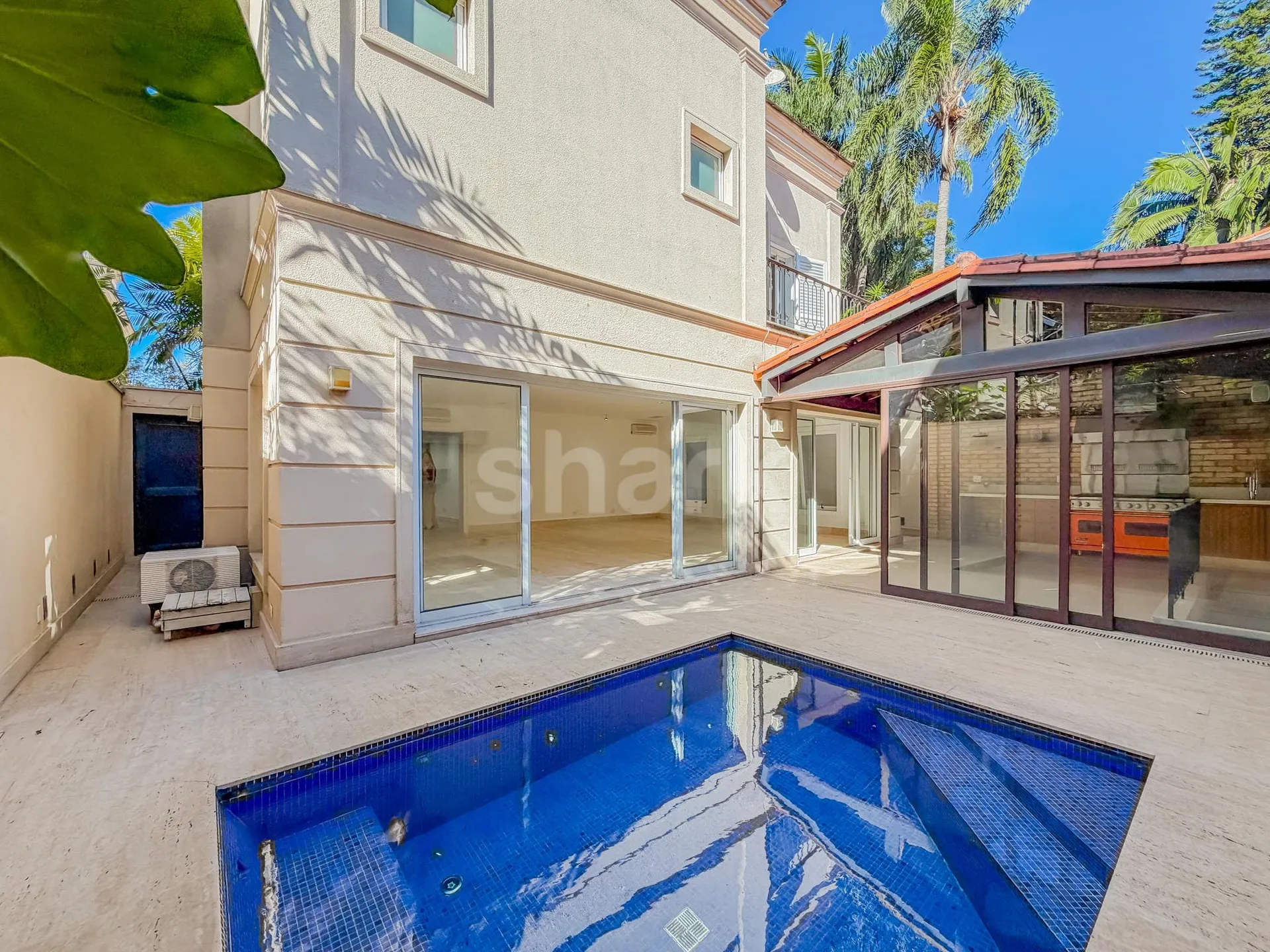 Casa em Jardim Europa — foto 1