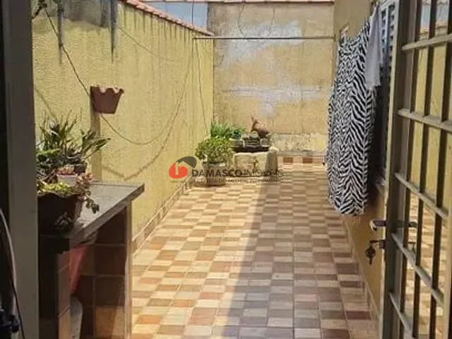 Casa com 313m² 3 quartos e 2 banheiros, à venda, no bairro Mauá em São Caetano do Sul