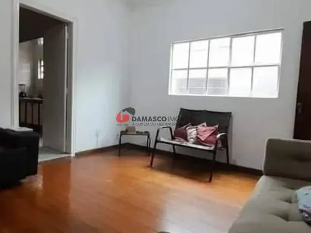 Casa com 250m² 2 quartos e 1 banheiro, à venda, no bairro Oswaldo Cruz em São Caetano do Sul