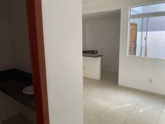 Casa com 93m² 2 quartos e 2 banheiros, à venda, no bairro Lagoa em Macaé
