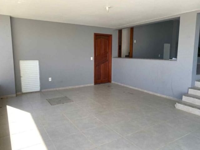 Casa com 93m² 2 quartos e 2 banheiros, à venda, no bairro Lagoa em Macaé