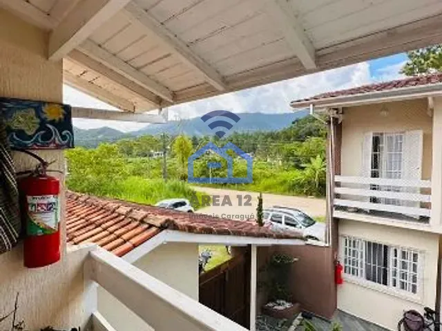 Casa 2 quartos e 1 banheiro, à venda, no bairro Balneário Copacabana em Caraguatatuba