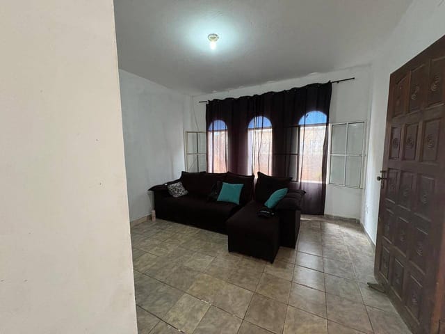 Casa com 260m² 3 quartos e 1 banheiro, à venda, no bairro Jardim Lisa em Campinas