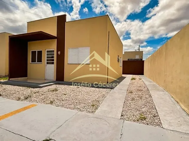 Casa com 135m² 2 quartos e 1 banheiro, à venda, no bairro Pascoal Ramos em Cuiabá